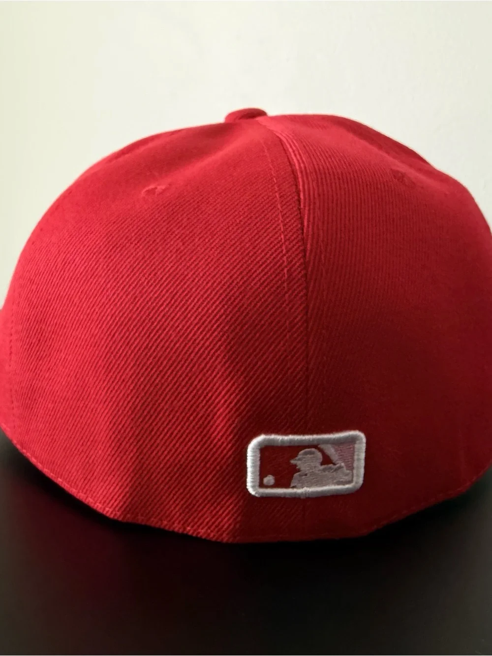 New Era Red Yankees 59FIFTY Fitted Cap with Pink Rose Patch